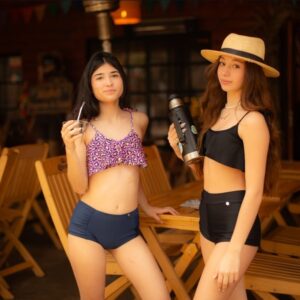 JUANITAS MALLA NIÑA TOP ESTAMPADO+ VEDETINA CON FRUNCE