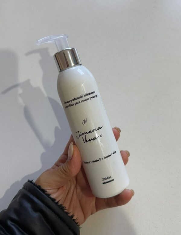 Jimena Viva🩷 Crema Hidratante 200grs
