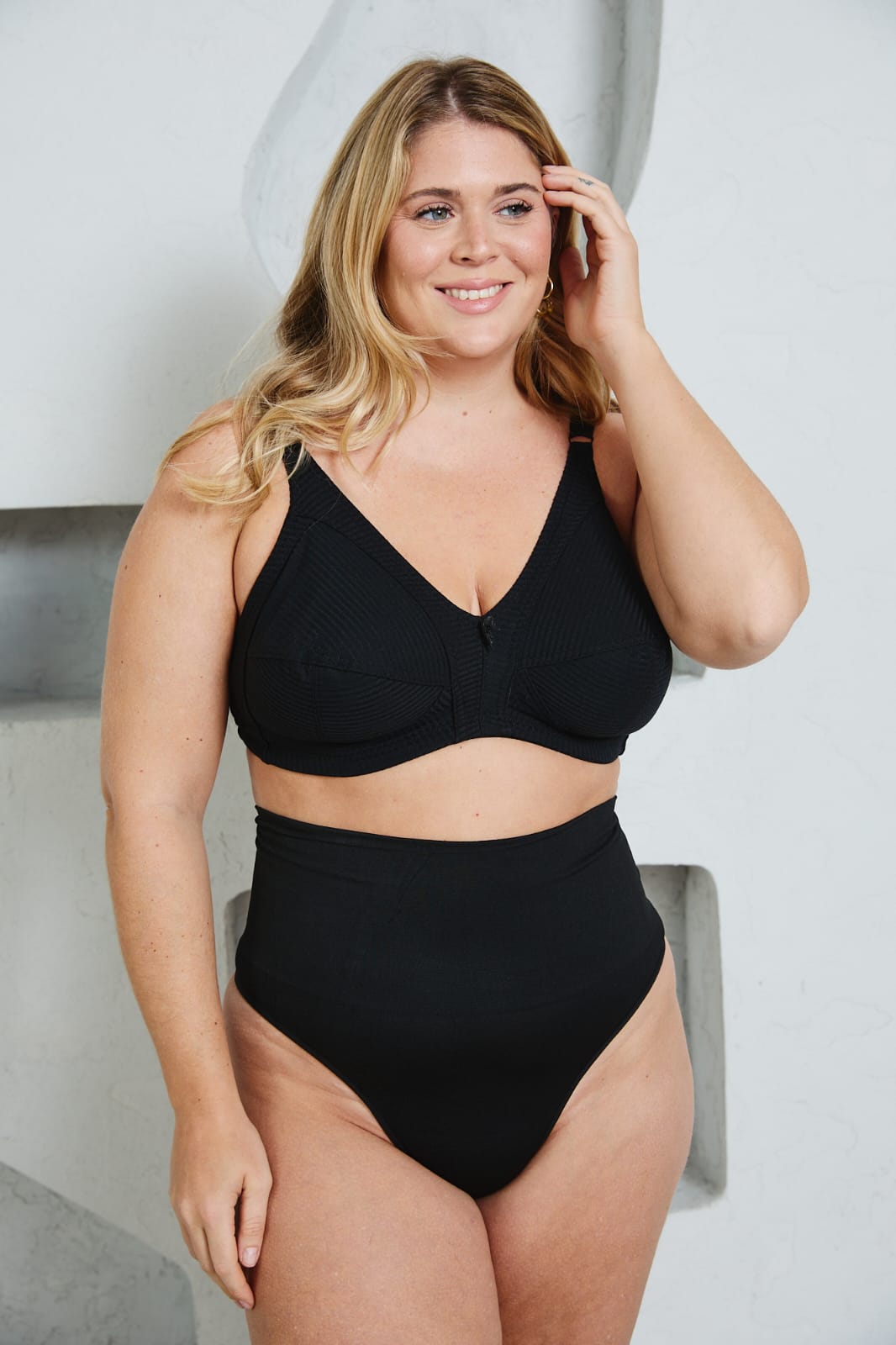 MAXIMA 1009 CORPIÑO REFORZADO (95 al 120)