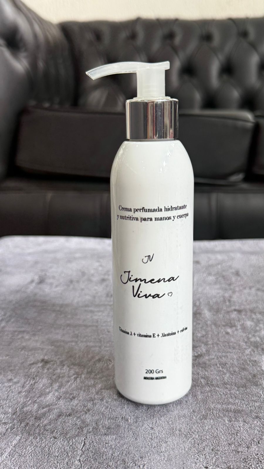 Jimena Viva🩷 Crema Hidratante 200grs