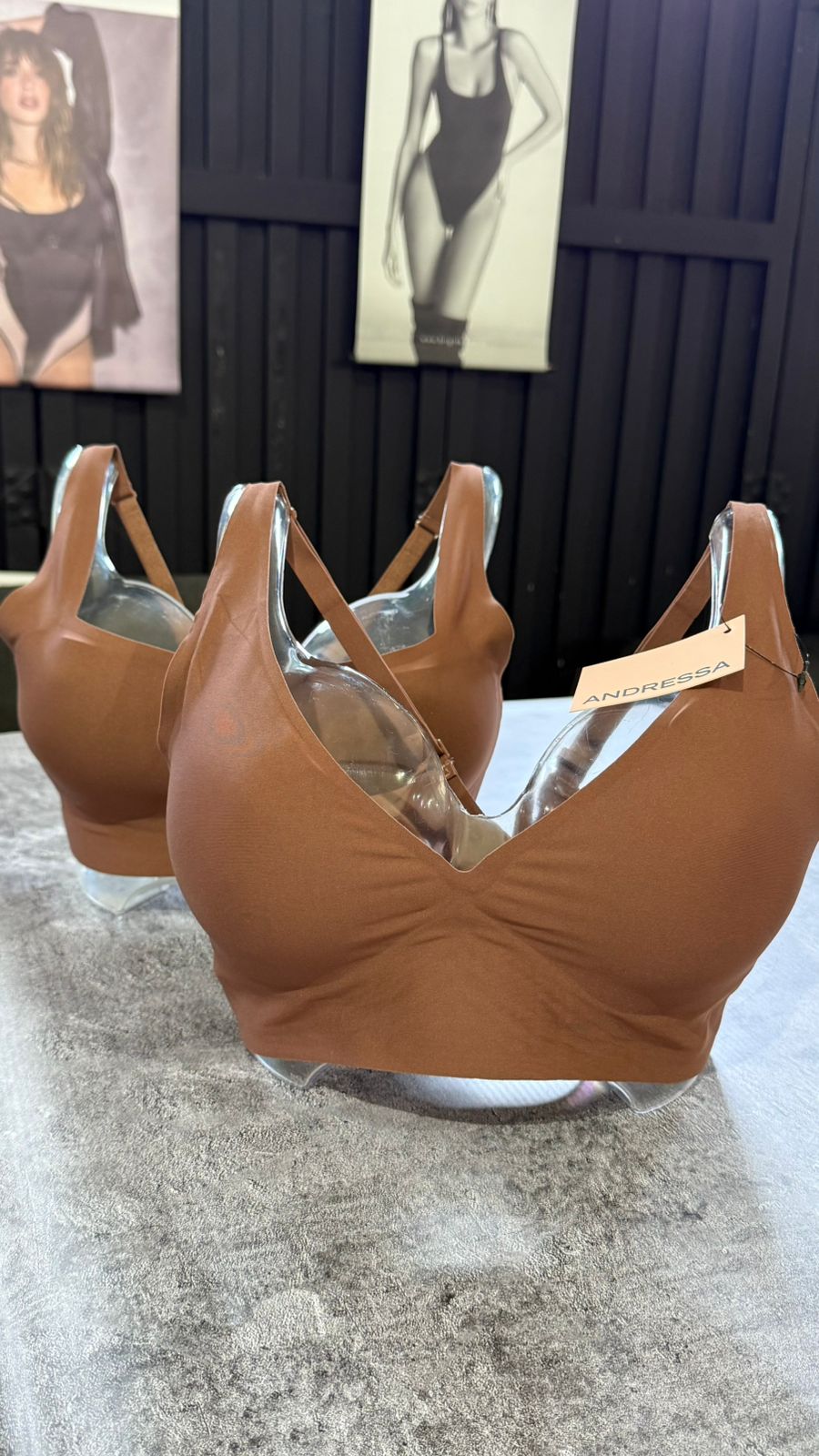 ANDRESSA EXCLUSIVE 2101 SOUTIEN SEAMLESS ESCOTE MARILYN DE MICROFIBRA CON SOFT