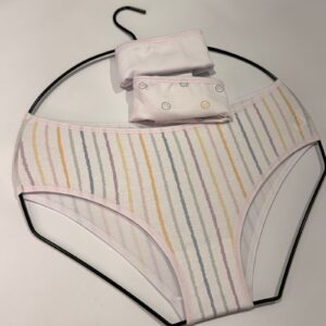 DOLCISIMA P948-08 PACK X3 BOMBACHAS DE NENA ALGODON Y LYCRA- TALLES 4 AL 12 (2 ESTAMPADAS 1 LISA)