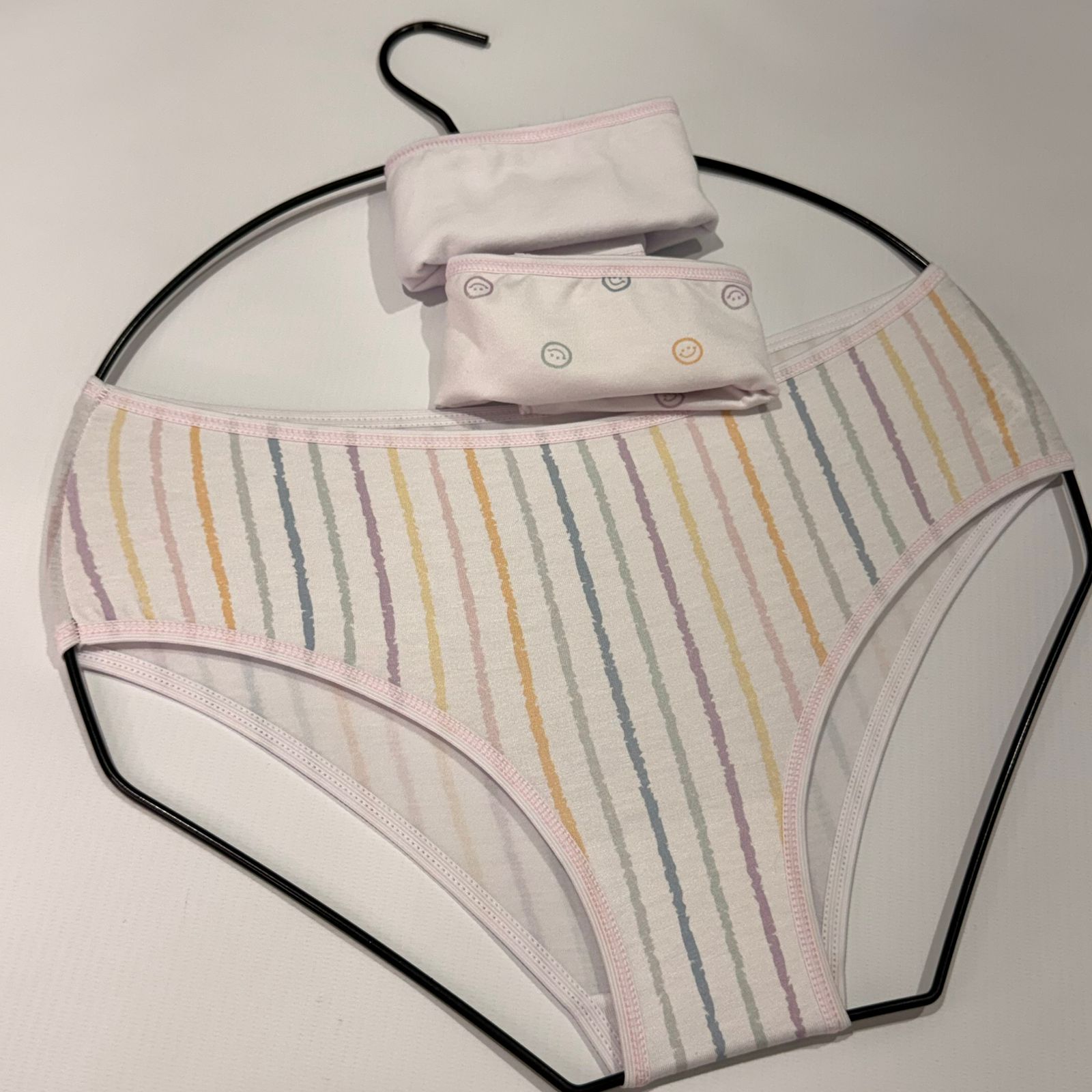 DOLCISIMA P948-09 PACK X3 BOMBACHAS JUVENILES DE ALGODON Y LYCRA- TALLE 12 AL 18 (2 ESTAMPADAS 1 LISA)