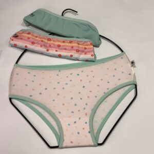 DOLCISIMA P949-08 PACK X3 BOMBACHAS DE NENA ALGODON Y LYCRA - TALLES 4 AL 12 (2 ESTAMPADAS 1 LISA)